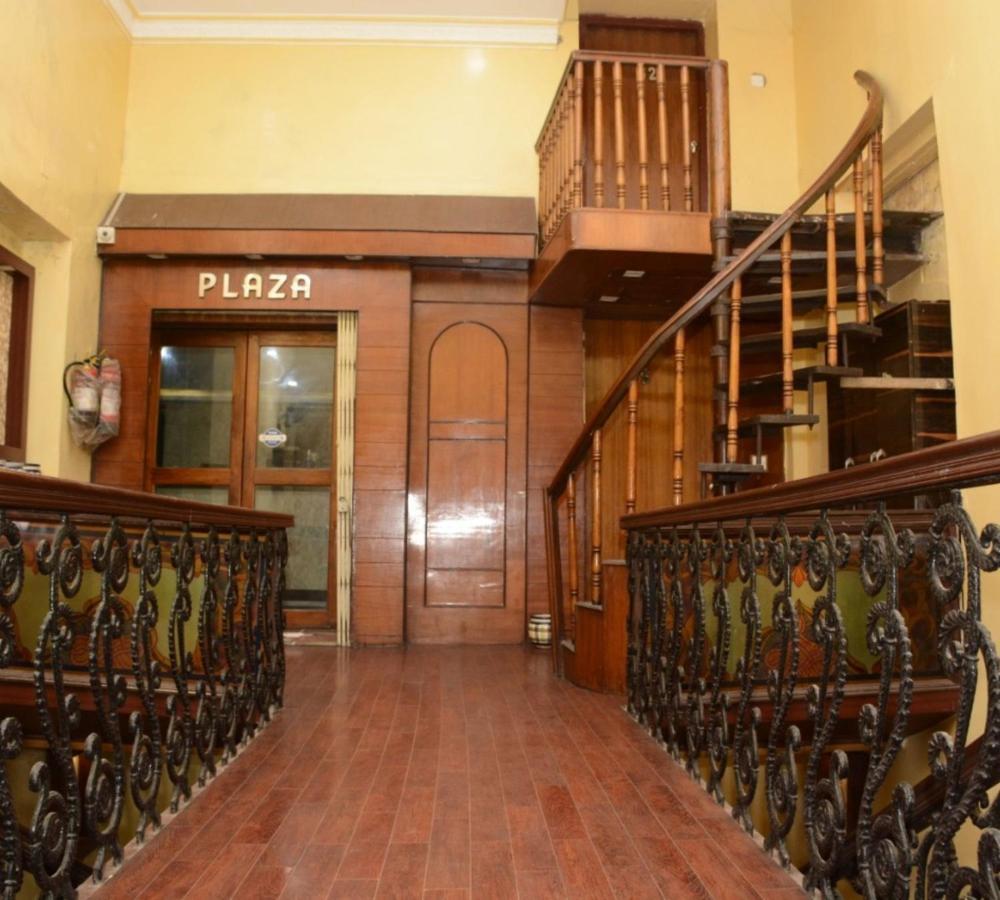 Plaza By Wb Inn, Calcutta Buitenkant foto